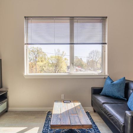 Sunny Studio Apartment - Food Carts, Coffee & Bars بورتلاند المظهر الخارجي الصورة