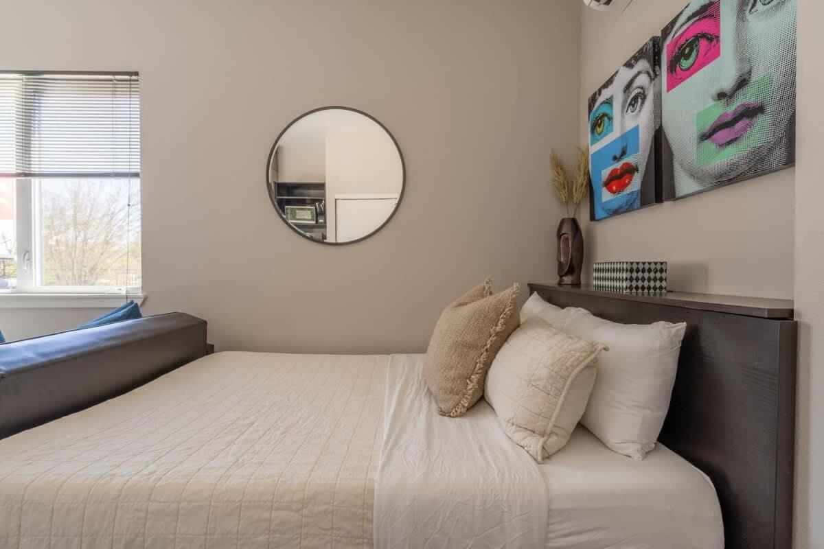 Sunny Studio Apartment - Food Carts, Coffee & Bars بورتلاند المظهر الخارجي الصورة